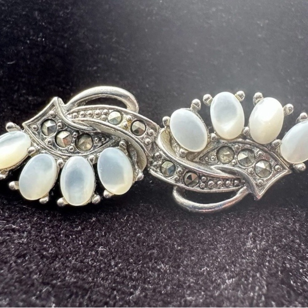 Vintage c.1930s–40s Marcasite Moonstone Glass Leaf Brooch Art Deco Style